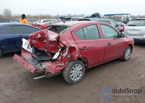 2015 Nissan Versa 1.6 S+ из США, поврежденный, VIN 3N1CN7AP8FL851951